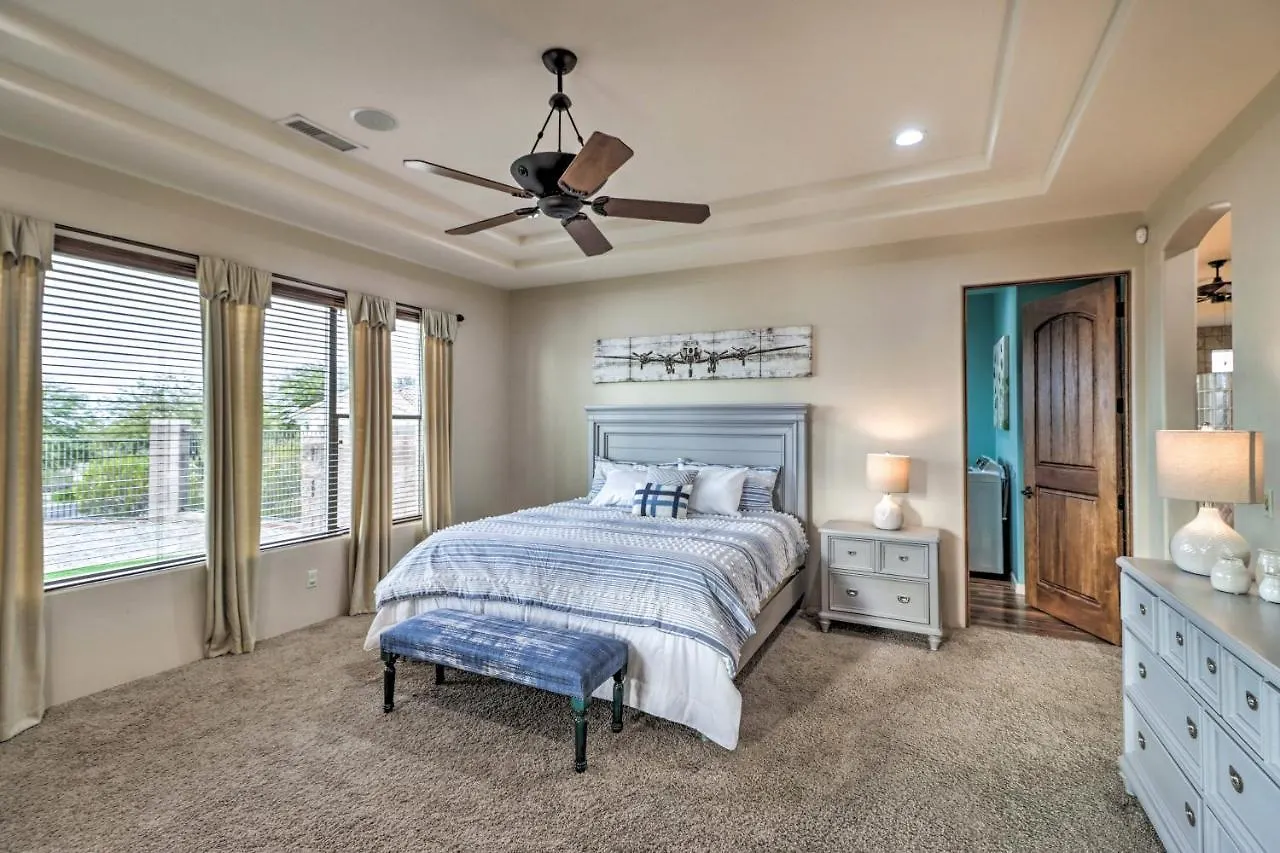 Holiday home Pet-Friendly Phoenix Home Pool And Spa! United States